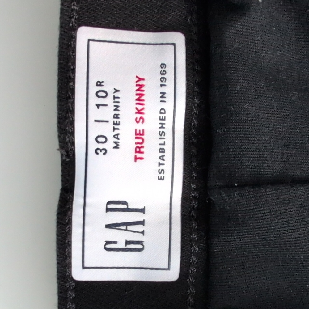 Gap MATERNITY (Full panel) True Skinny Jeans